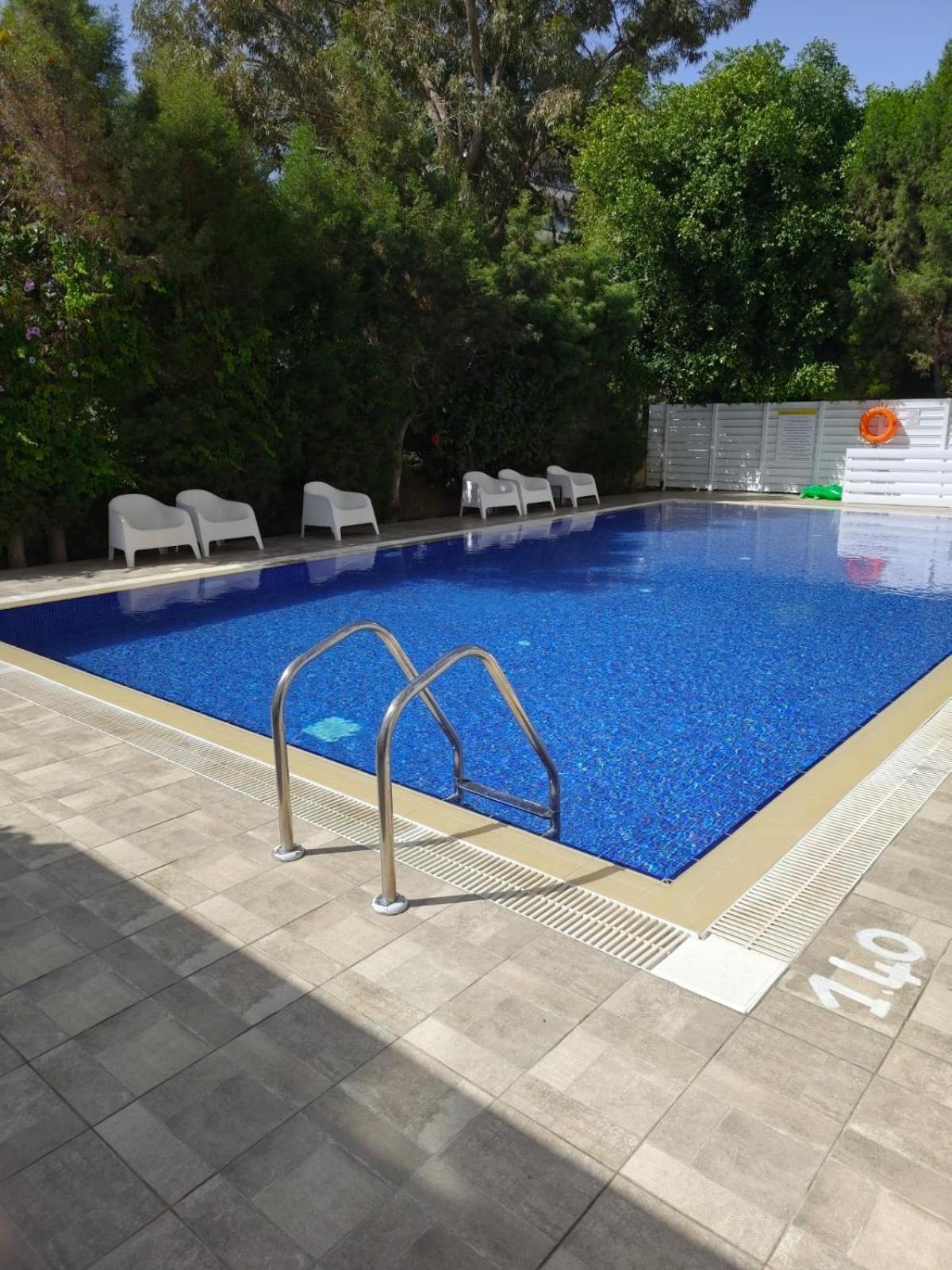 Sea Krystel 603 Apartment Larnaca Bagian luar foto